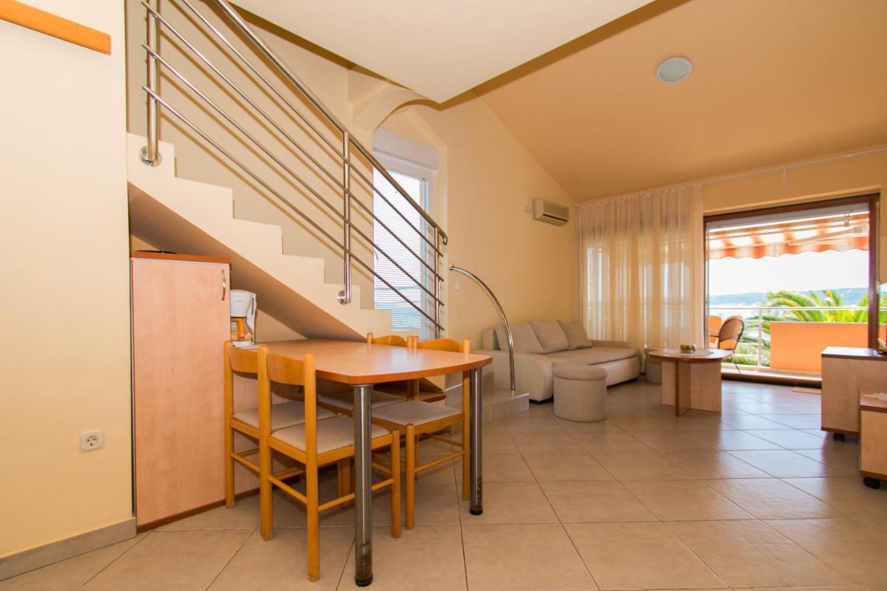 Apartments Matas Sukošan Eksteriør billede