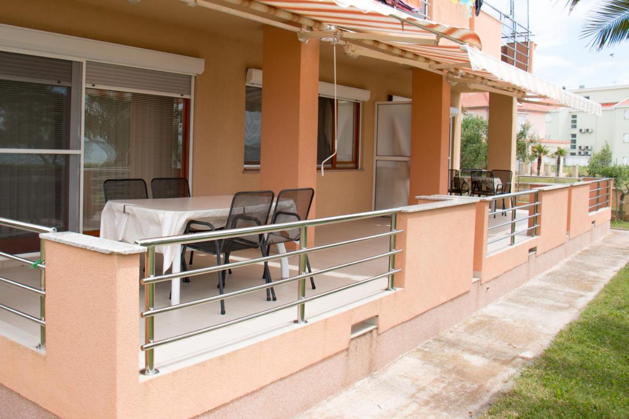 Apartments Matas Sukošan Eksteriør billede