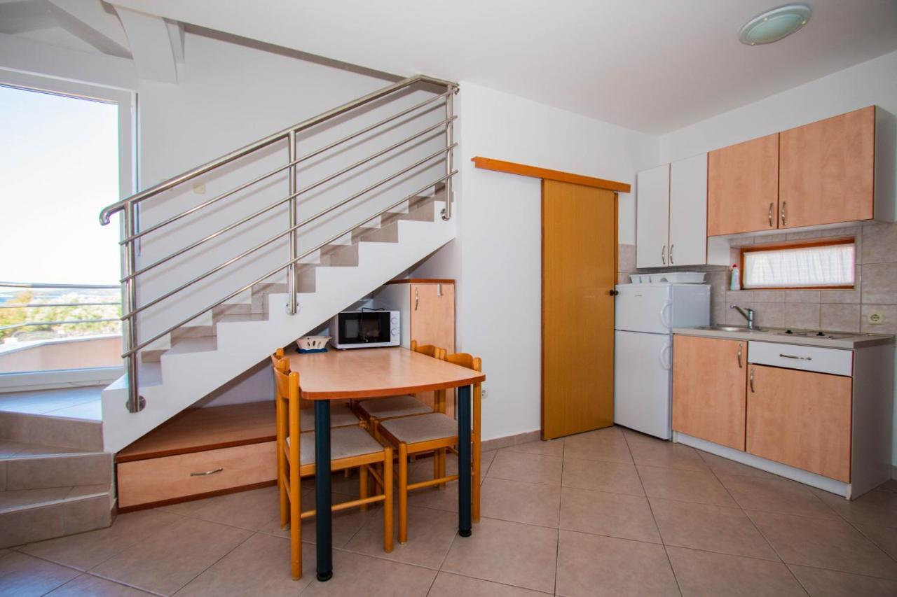 Apartments Matas Sukošan Eksteriør billede