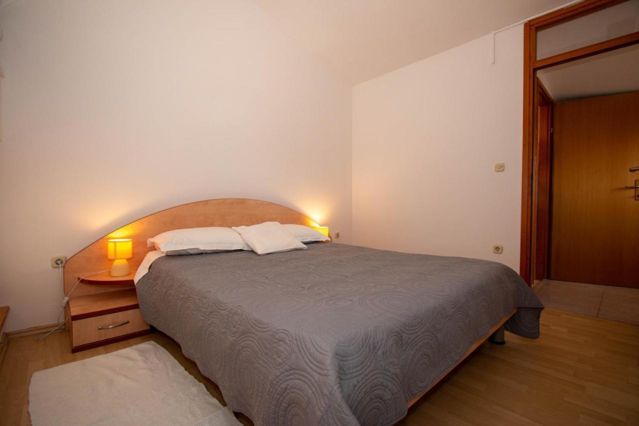 Apartments Matas Sukošan Eksteriør billede