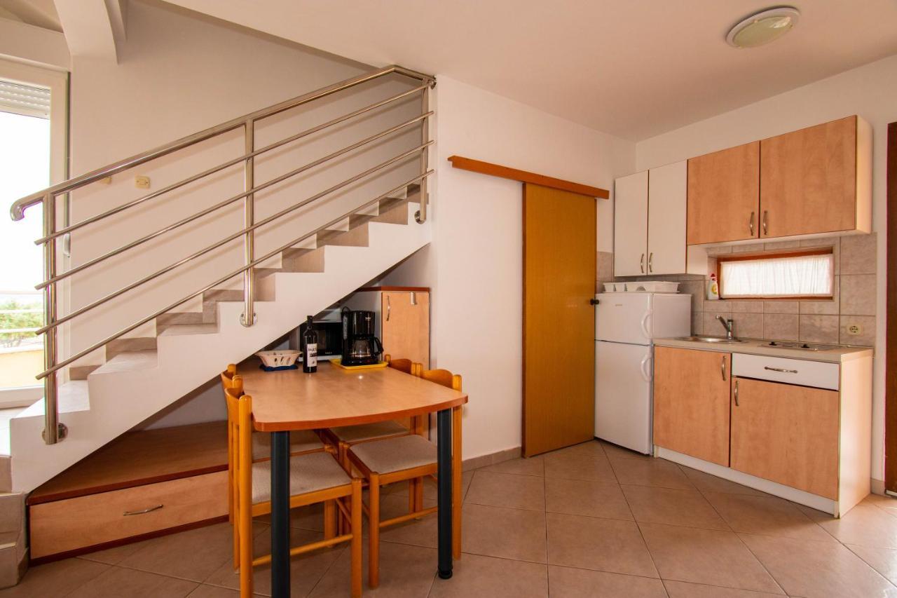 Apartments Matas Sukošan Eksteriør billede